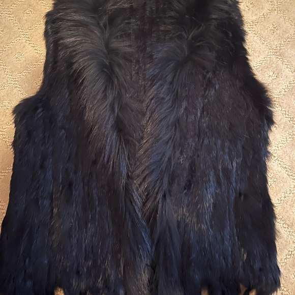 Dolce Cabo Black Knit Fur Vest - Picture 4 of 7